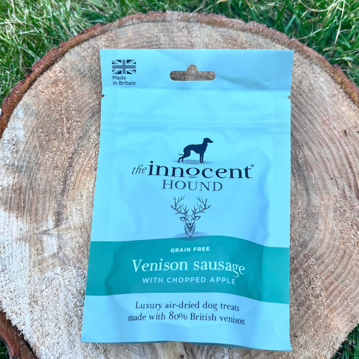Venison Sausages with Chopped Apple 7pcs - Lakes and Tails