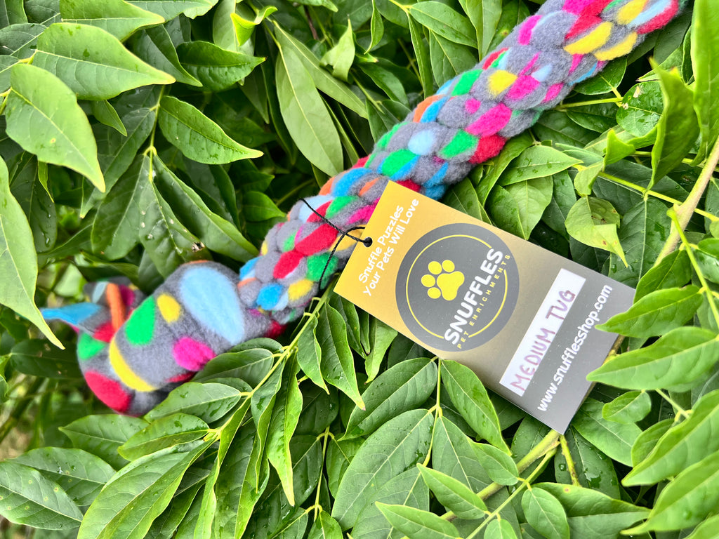 Fleece Tug Grey Spot (Medium)